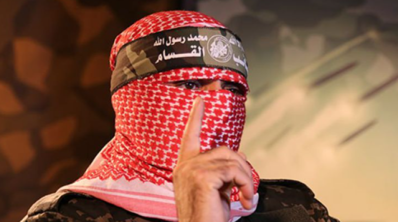 قراءة سياسية وأمنية لتغريدة “أبو عبيدة”.. العدالة المعكوسة: عندما يصبح القاتل قاضيًا